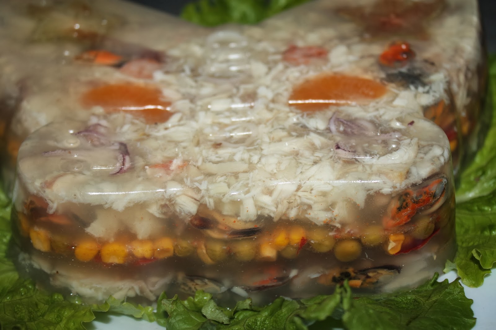 Заливное из морского коктейля